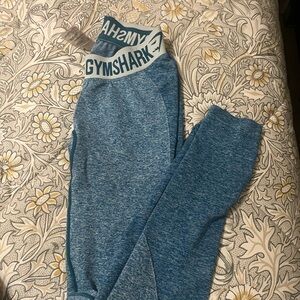 Gym shark leggings full length